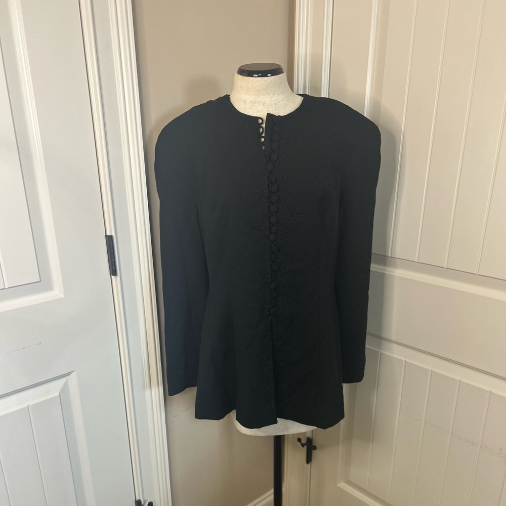 VTG Carmen Marc Valvo Embroidered Black Jacket w/Intricate Button Details.